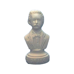 Halbe Grieg Small, Round Base Statuette