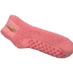 Treble Clef Fuzzy Socks - Pink